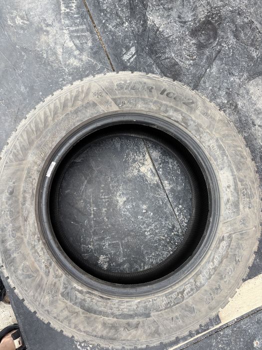 Продам зимние шины