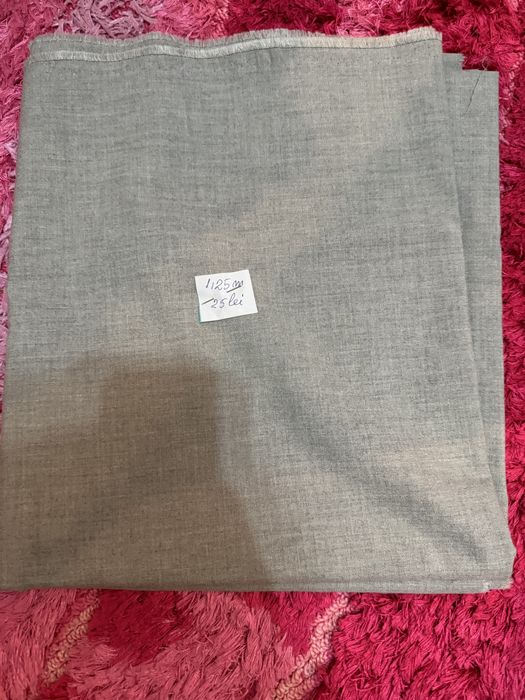 Stofa 1,25 m de culoare gri deschis
