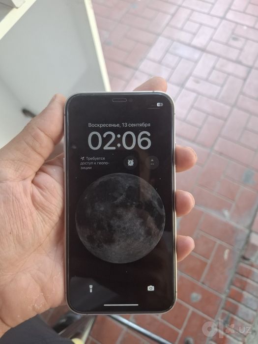 Ayfon sotladi srochni orzon 2mlyon