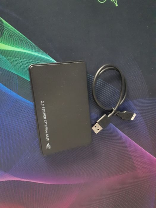 Переносной диск 750Gb