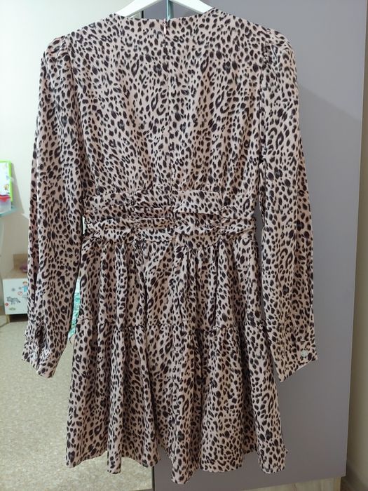 Продам новое платье на худенькую девушку