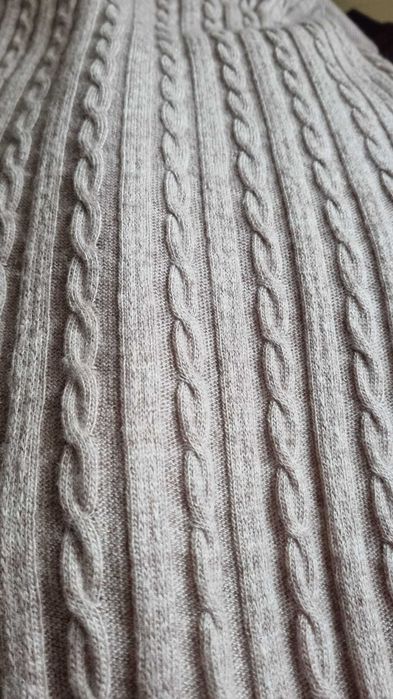 Rochie tricotata UNIQLO, bej/gej, mix lana, casmi, vascoza, poliamid, marimea M