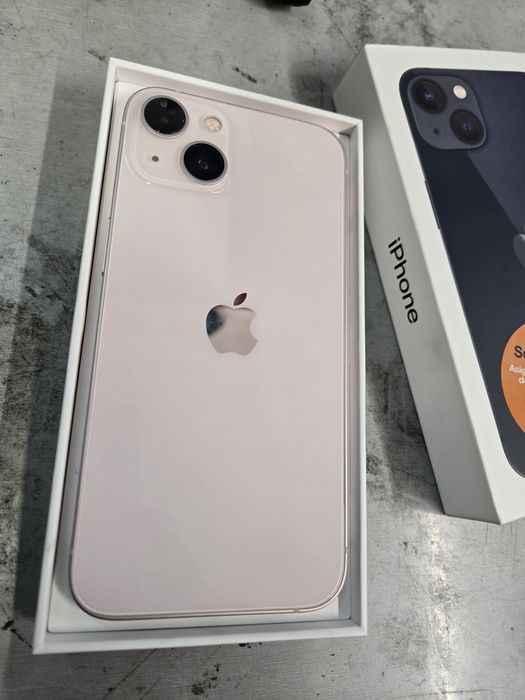 Vand Iphone 13 ca nou