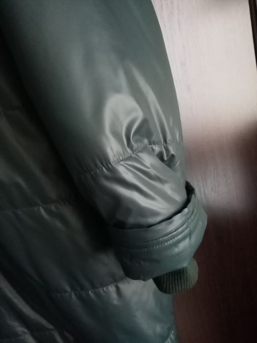 Продам зимний пуховик