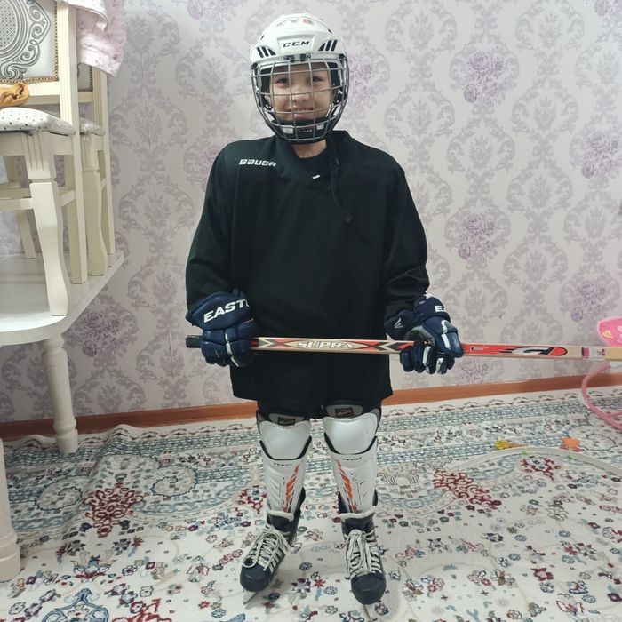 хоккей киімі сатылады