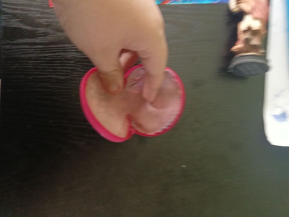 Продавам три доста хубави използвани протпонета