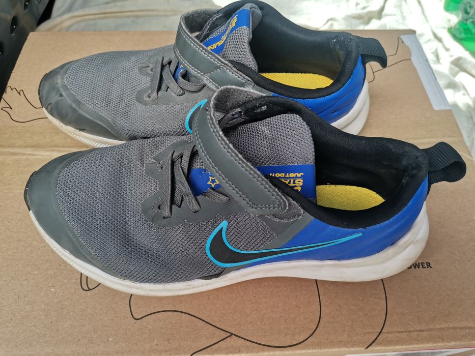 Маратонки Nike - 34 номер