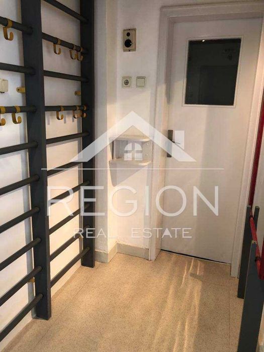 Дава се под наем Двустаен апартамент в Варна, Колхозен пазар - 60 кв.м за 357 € - Снимка #6