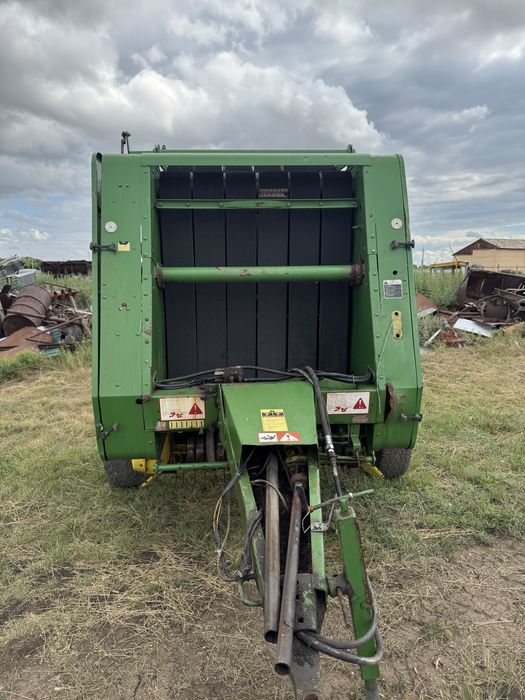 Продам пресс подборщик John Deere