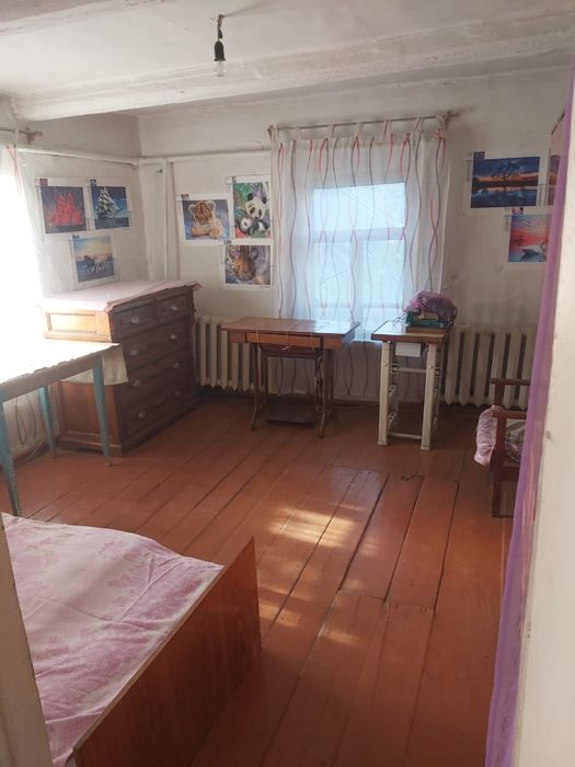 Продам старый дом  по ул Дулатова