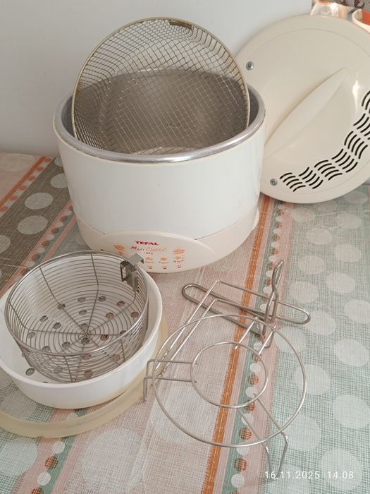 Фритюрница Tefal