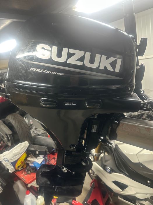 Извънбордов Двигател Suzuki DF15A