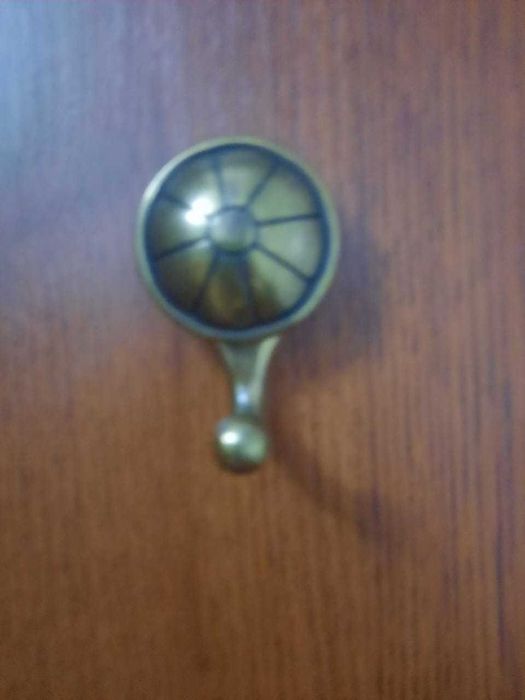 Шкаф в прихожую с зеркалом б/у