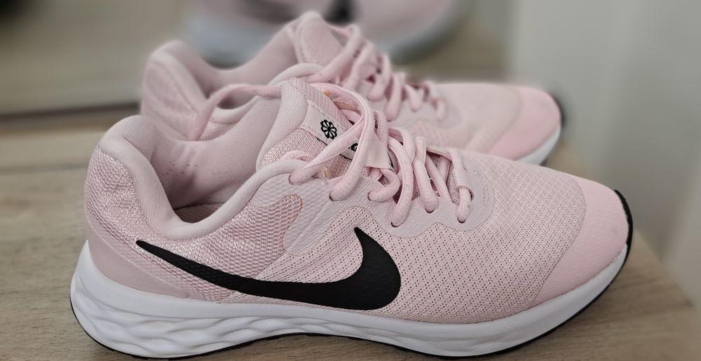 Vand NIKE ORIGINAL mar: 36,5