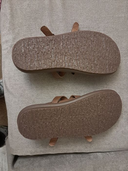 Продам кожаные туфли