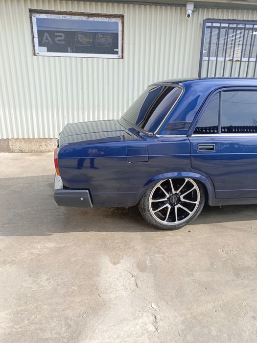 R17 universal 215 45 BUTZI ZR01