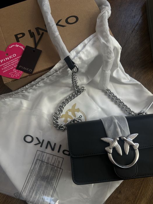 Черна чанта Pinko