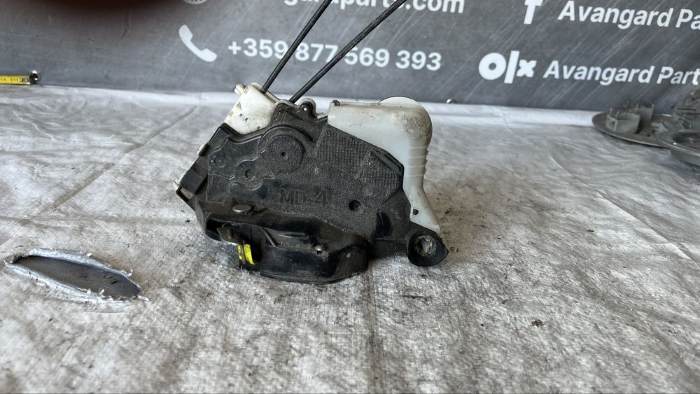 Toyota Yaris 2 2005- брава предна врата