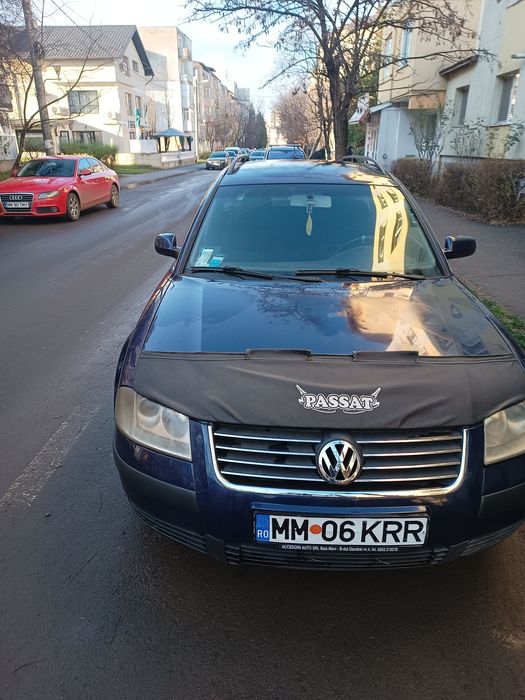 Vînd Volskwagen pasat din 2003