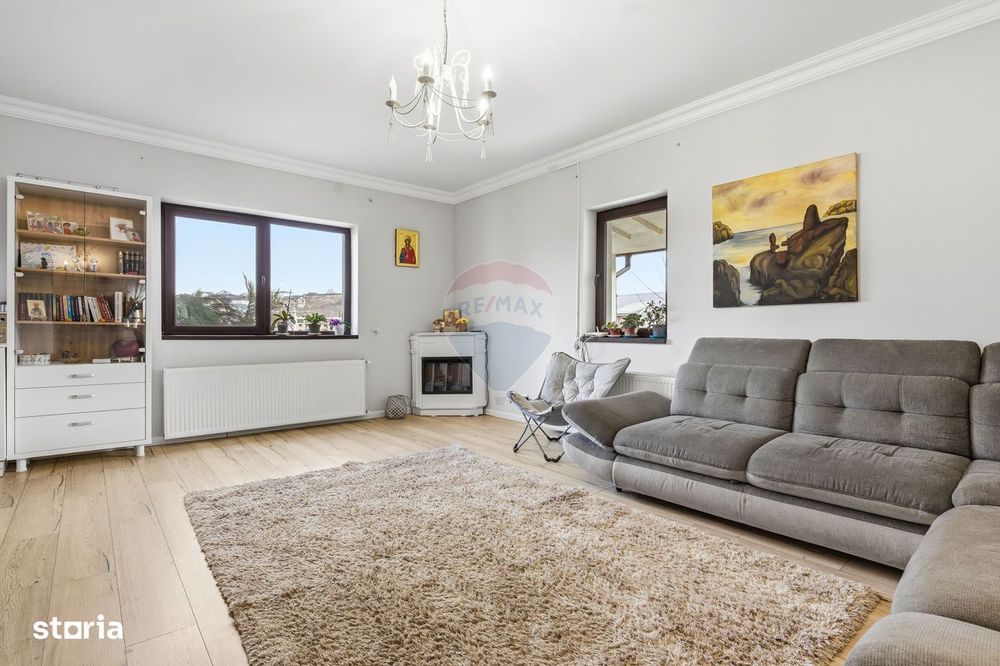 Casă elegantă de vânzare în Hlincea