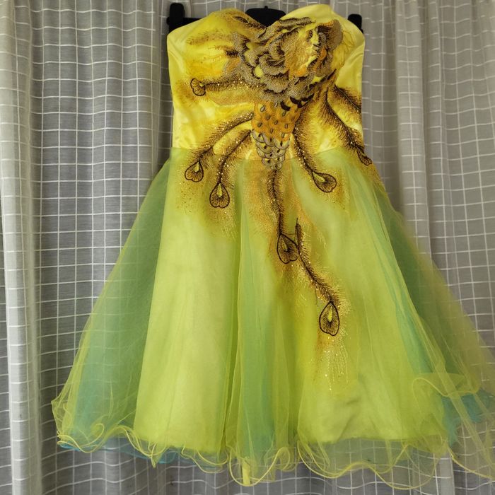 Rochiță elegantă xs/s - 25 lei