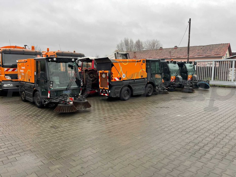 Măturătoare SCHMIDT pret de la 13500 Euro