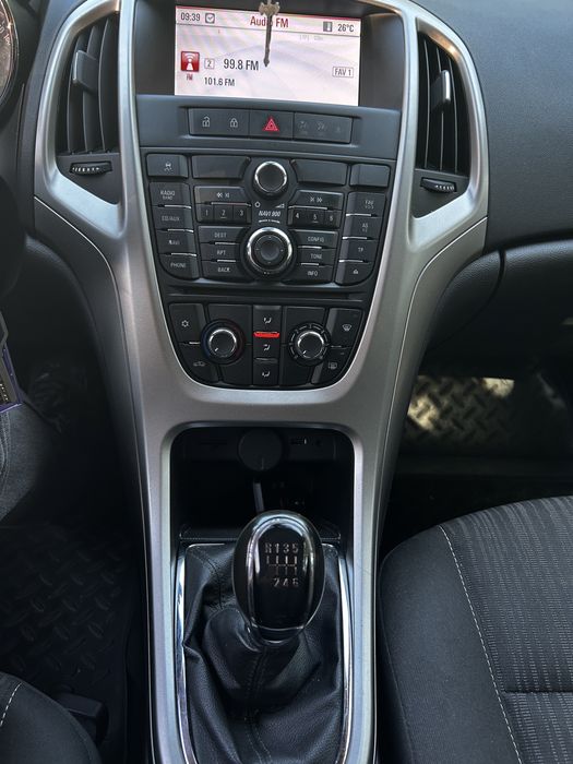 Opel Astra J 2012 1.7 CDTI