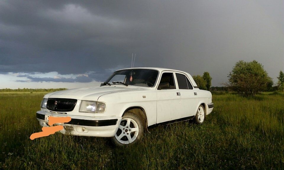 Продаю машину Волга Газ 3110