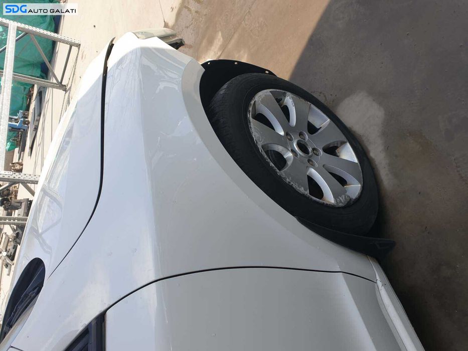 Aripa Dreapta Fata cu Inceput Rugina Skoda Superb 2 FL Facelift 2008 - 2015 Culoare LF9E [Q1646]