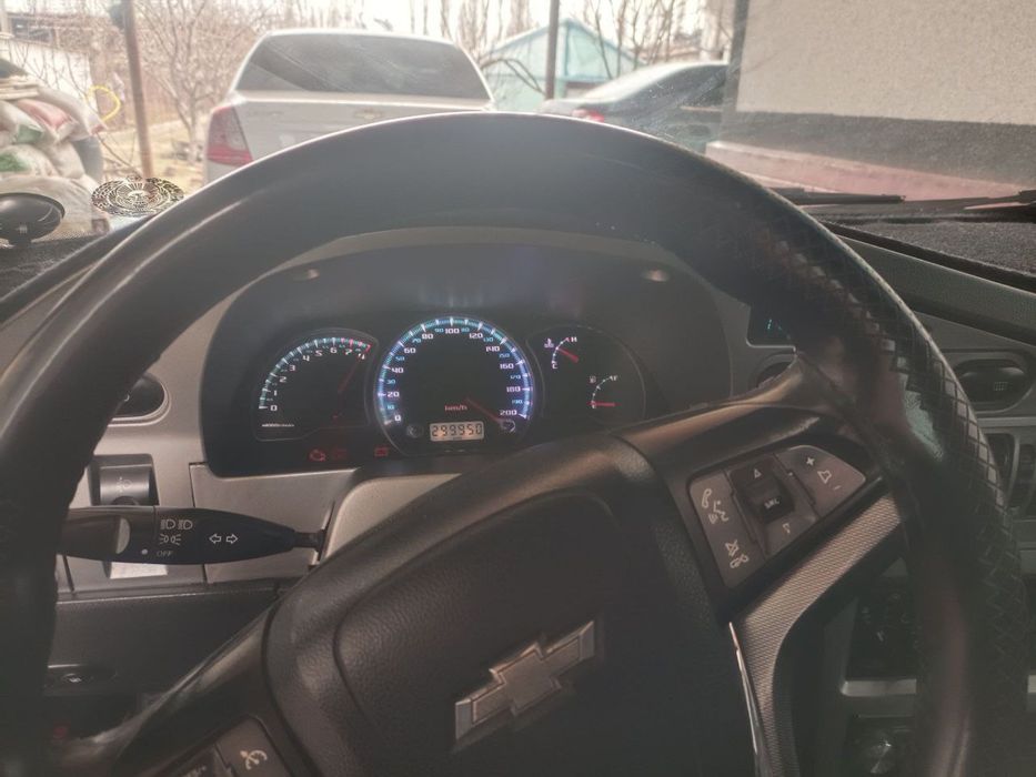 Chevrolet Nexia 2  1.6