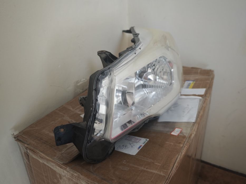 Фарове Subaru Forester SJ 2014