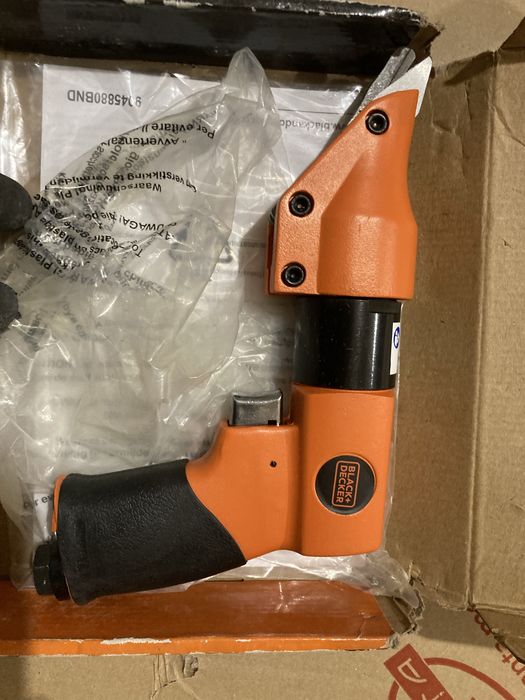 Foarfec Taiat Tabla Black Decker Anglia