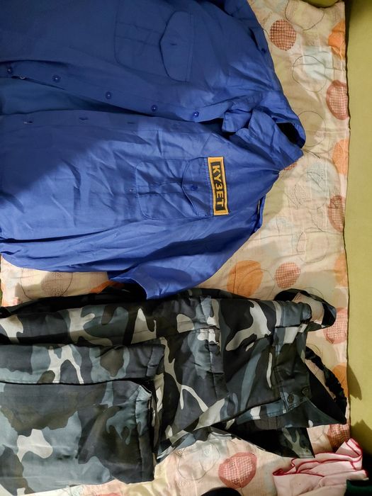 Бушлат с брюками синий и рубашки