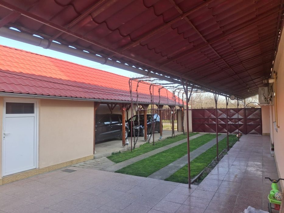 Casă 3 camere ȘOFRONEA