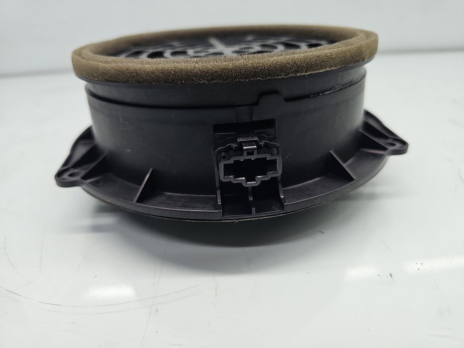 Boxa stanga spate AUDI A6 (4G2, C7) [Fabr 2012-2017] 4G1035411