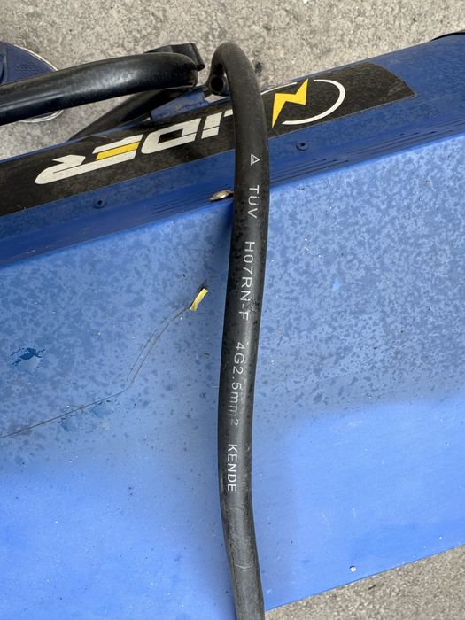 Прдается тепло пушка