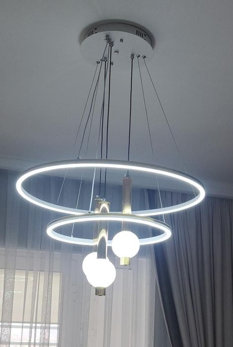 Люстра сатылат срочно