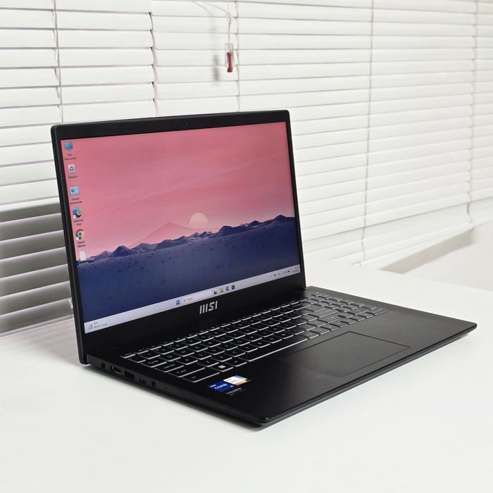 Ноутбук MSI Laptop 15