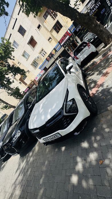 Kia  sportage  2 L
