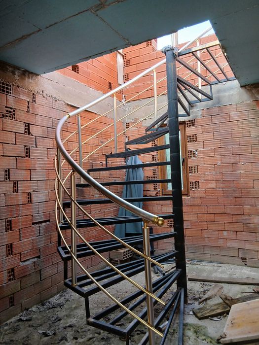 Продава се Къща в с. Боянци, Област Пловдив - 240 кв.м за 393 €/кв.м - Снимка #9