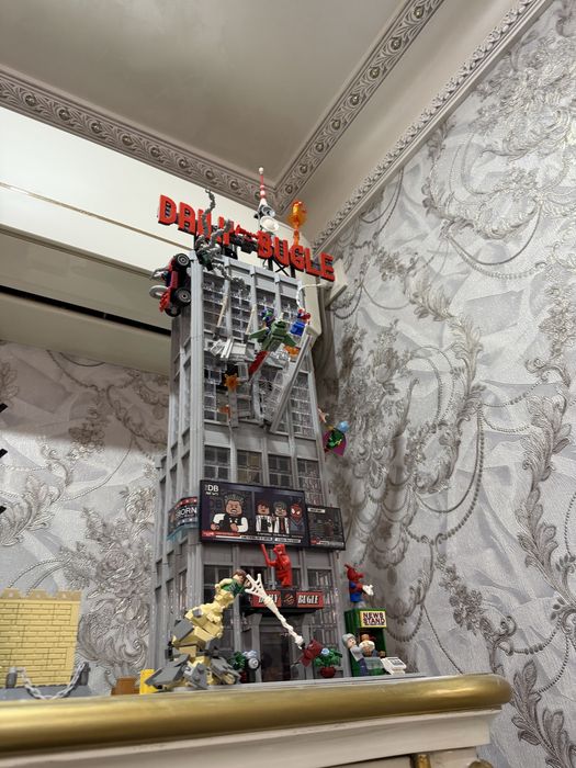 Лего Марвел Дейли Бьюгл