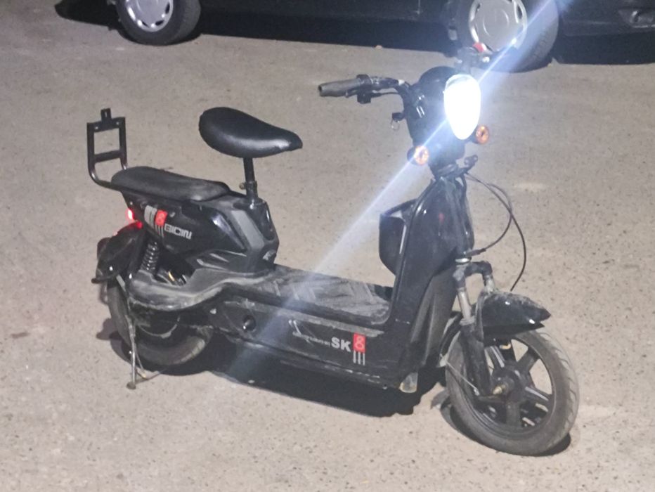 Электроскутер SK8 Pro