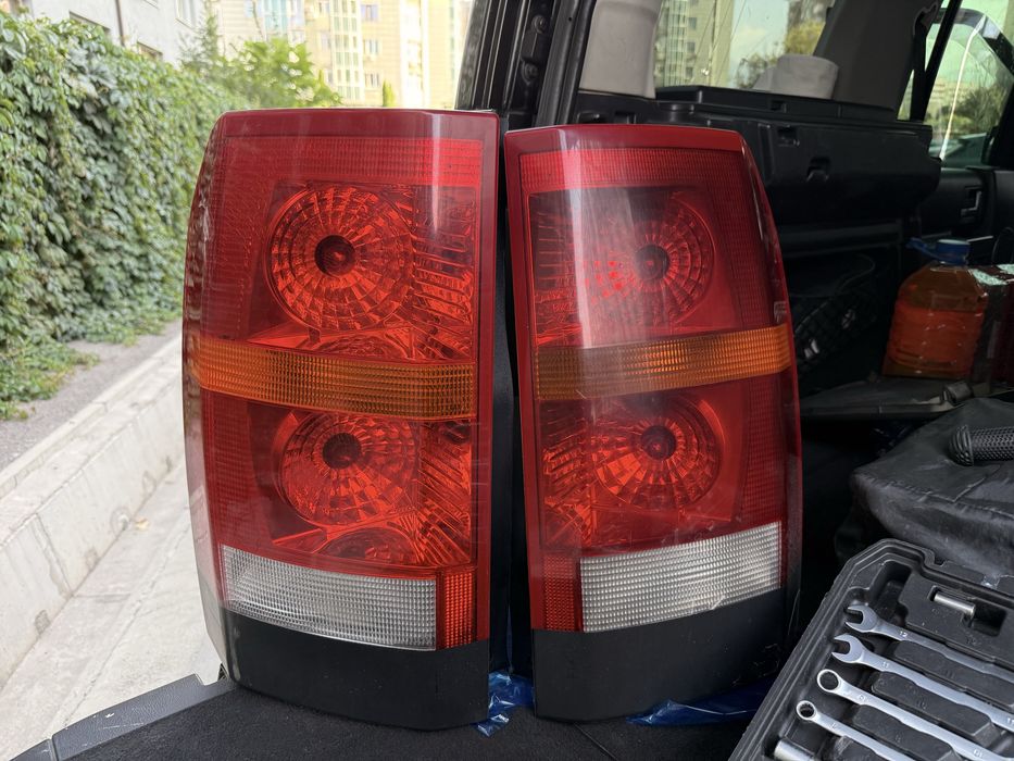 Фонари задние от land rover discovery 3