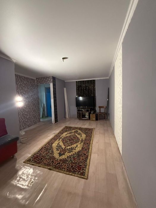 1-комнатная по Абая 64