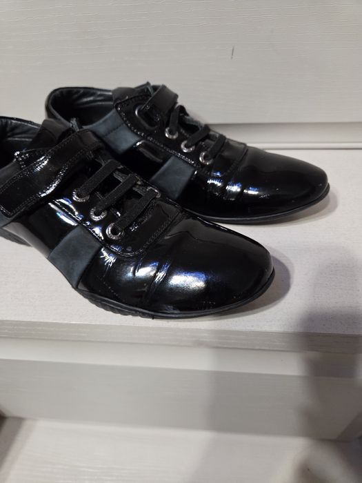 Продам туфли 34 размер Турция