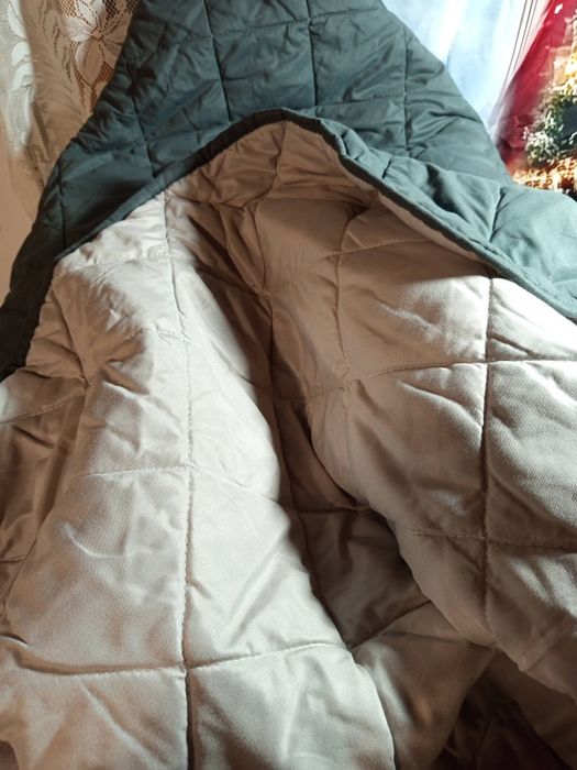 Ново двулицево шалте