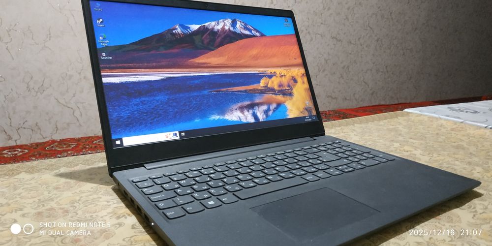 Lenova kompaniyasi noutbuklari kelishtiramiz