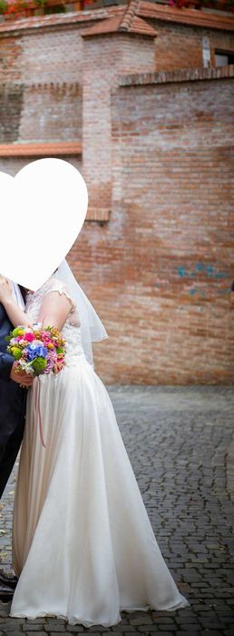 Vând Rochie mireasă Maya fashion