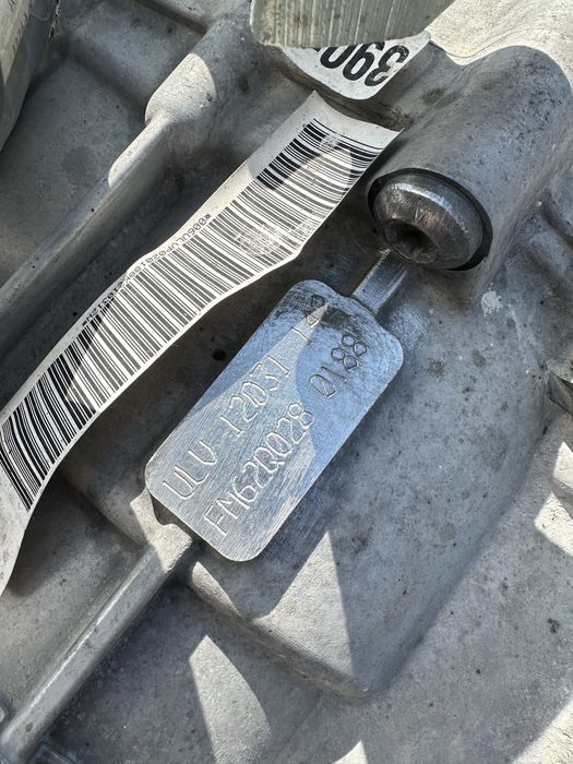 Cutie de viteze VW / Audi / Skoda 2.0 Start Stop 6 trepte cod: VLV / NFU