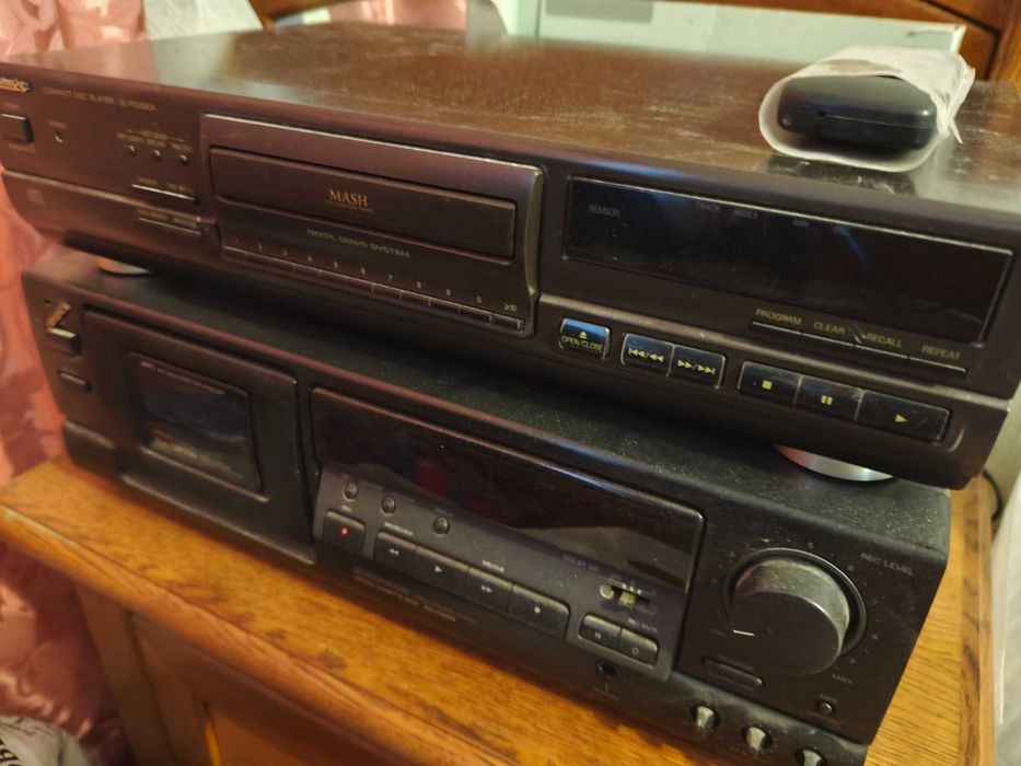 CD проигрыватель Technics и кассетная дека Aiwa